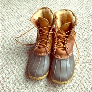 LL Bean boots lightly worn. Great condition